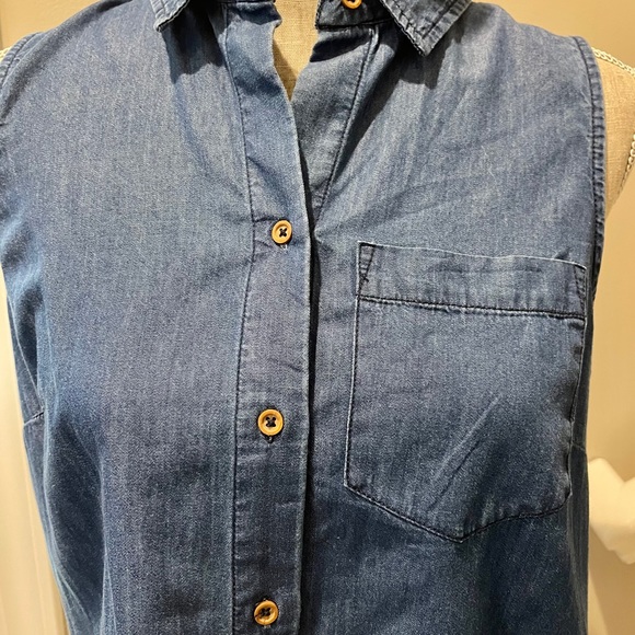 🌸🌸SALE! 4 for$20! NEW DIRECTIONS Blue Sleeveless Button Down Top SzSmall - Picture 4 of 6